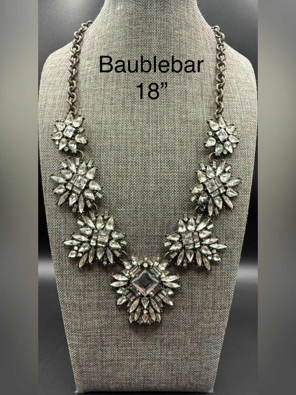 186. BaubleBar Crystal Statement Pendant Necklace